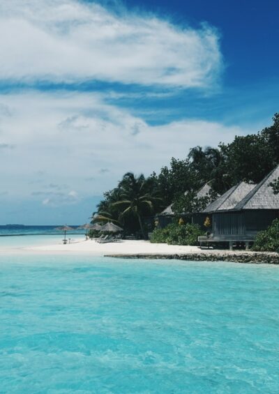 Long-term sea-level rise implied by 1.5 degree and 2 degree Celsius warming levels