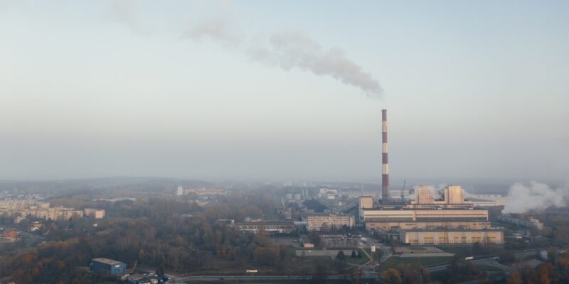 Polish power plant. Photo by Marcin Jozwiak on Unsplash