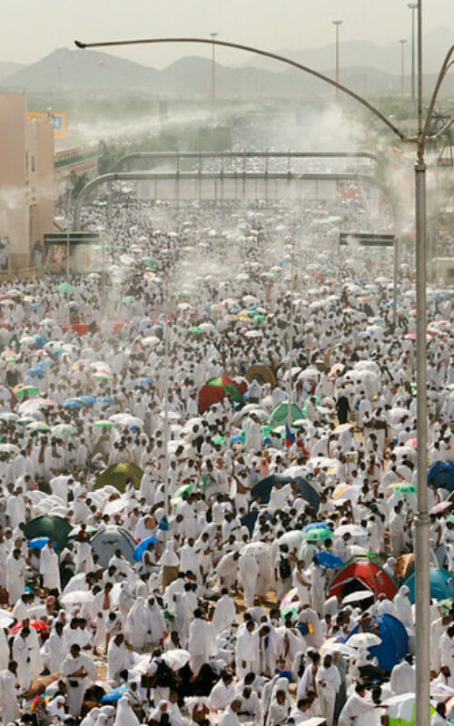 Heat stroke risks to Hajj pilgrims could be halved if global warming is limited to 1.5°C