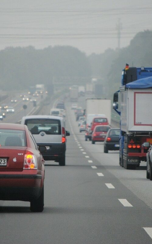 German transport sector off course for Paris climate targets - study